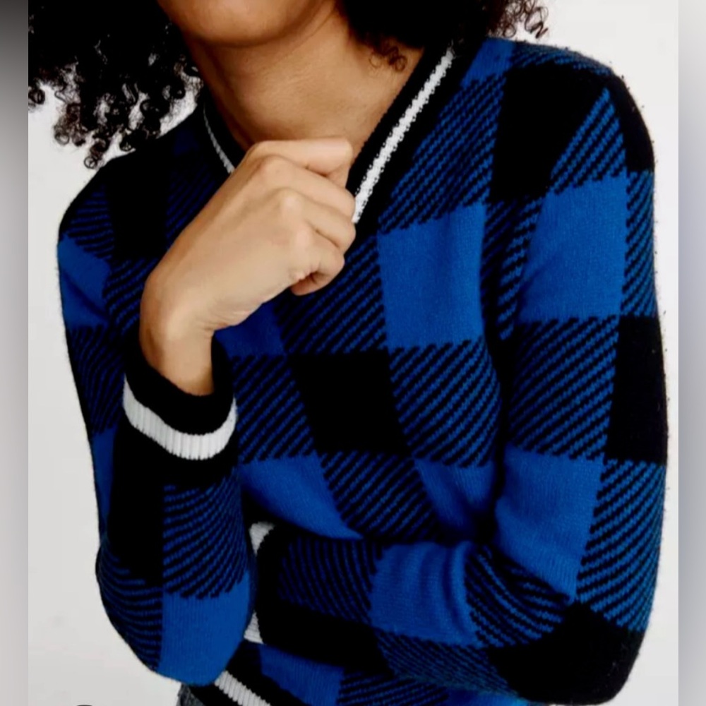 EUC rag & bone Blue Gabby V-Neck Size Medium